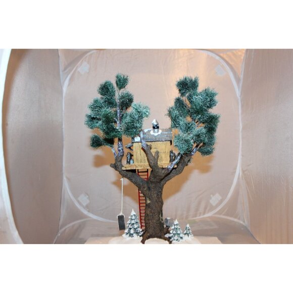 Dept 56 Snow Village - Treetop Tree House - Picture 5 of 5